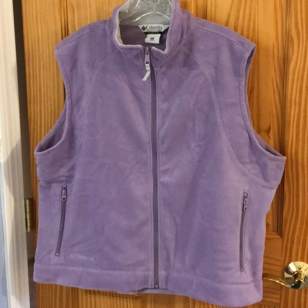 NWOT Women’s Columbia Fleece vest